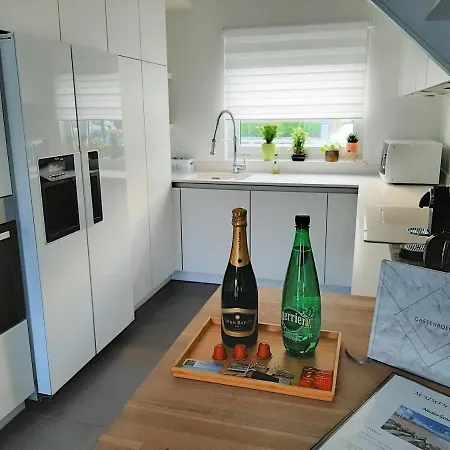 度假居 Vakantiehuis Maison Maris 奥斯滕德